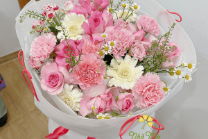 Tặng hoa cho chính mình – Xu hướng self-love của người trẻ hiện nay