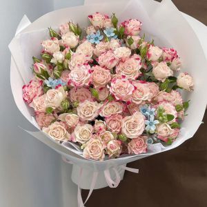 Bó hoa hồng Chiết xạ mix Sao xanh