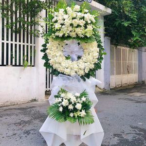 Vòng Hoa Tang Lễ Đà Nẵng 